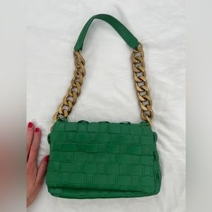 KELLY GREEN LEATHER ZARA SHOULDER BAG